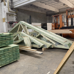 Dr. Perényi László - Interhaus Kft. 